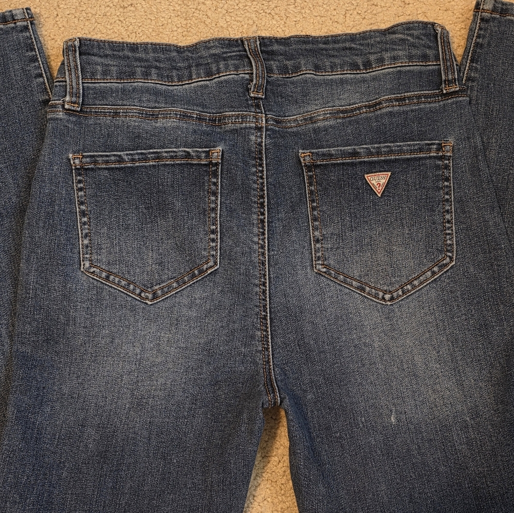 GUESS Vintage Skinny Jeans - Picture 14 of 14